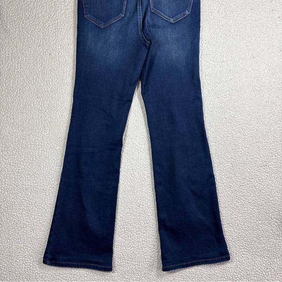 Nicole Miller NY SOHO High Rise Bootcut Women Size 8 Stretch Dark Wash Blue Jean - Picture 15 of 15